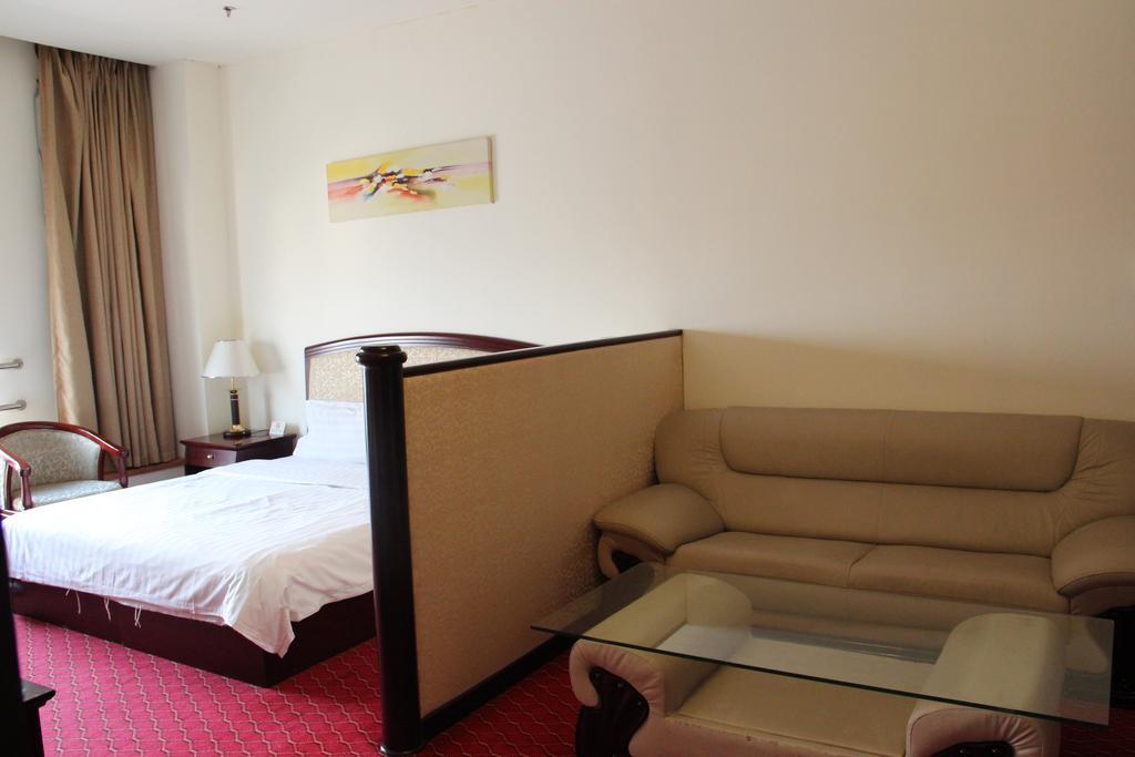 Готель Super 8 Beijing Yizhuang Tianbao Номер фото